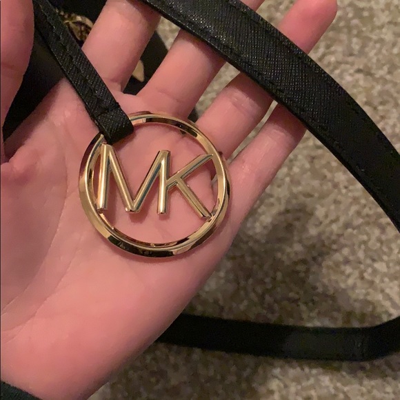 Michael Kors Purse - Picture 4 of 4